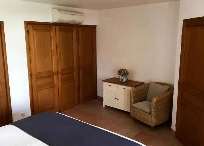 Charmante Mit Pool Und Golfplatz By Interhome Feriehus *