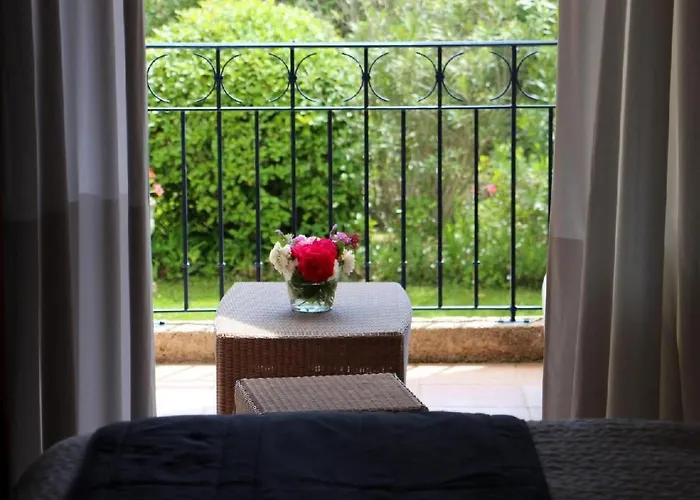 Charmante Mit Pool Und Golfplatz By Interhome Saint-Raphaël