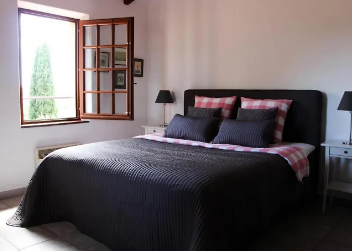 Charmante Mit Pool Und Golfplatz By Interhome Feriehus *