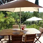 Semesterbostad Charmante Mit Pool Und Golfplatz By Interhome