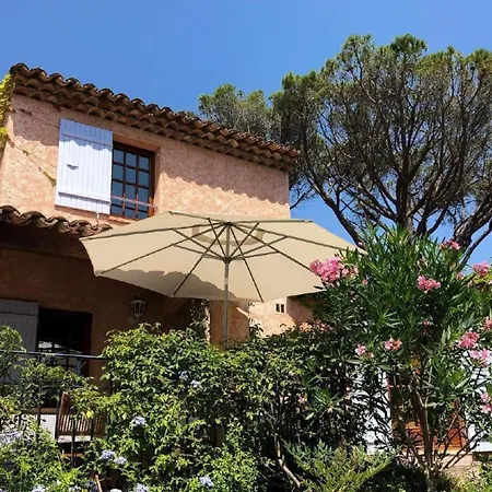 Charmante Mit Pool Und Golfplatz By Interhome Vakantiehuis Saint-Raphaël